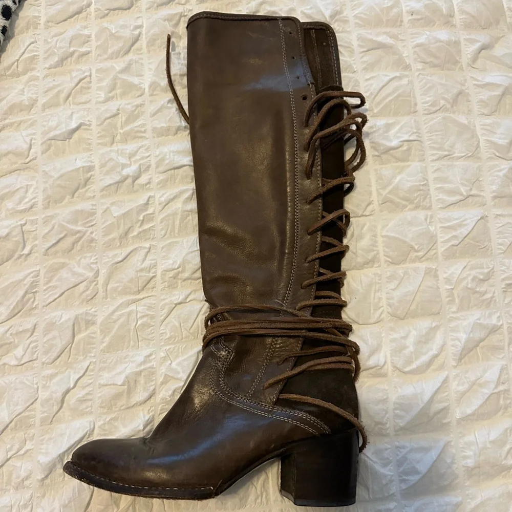 Freebird Coal Size 9 - Picture 2 of 10